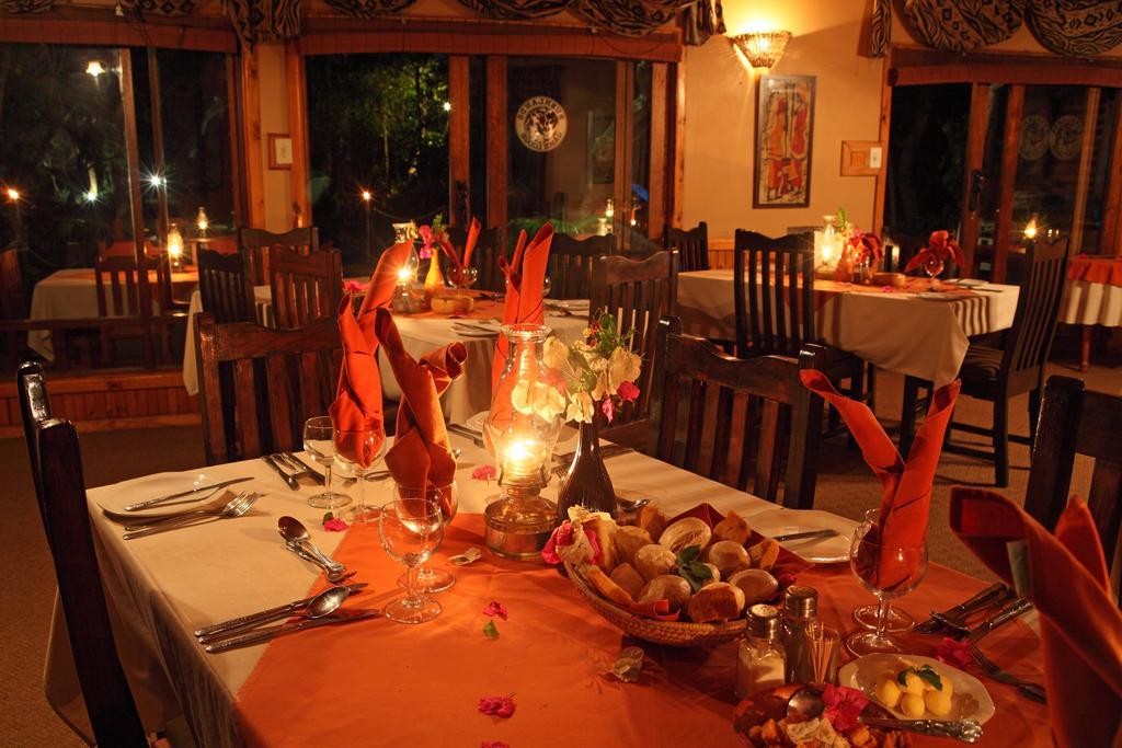 Gooderson Bushlands Game Lodge Хлухлуве Екстериор снимка